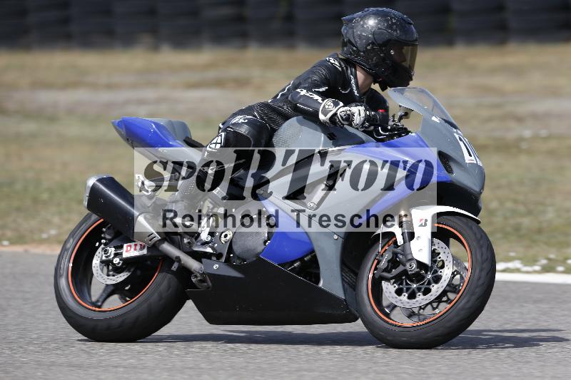 /37 09.08.2026  Pluess Motosport ADR/Einsteiger/103
